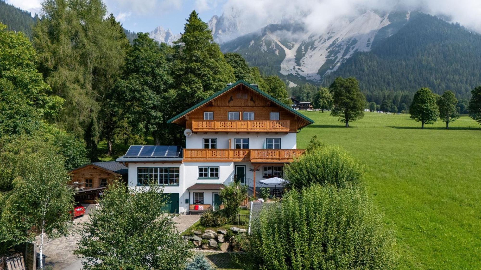 Appartements Jaegerrast Ramsau am Dachstein Luaran gambar