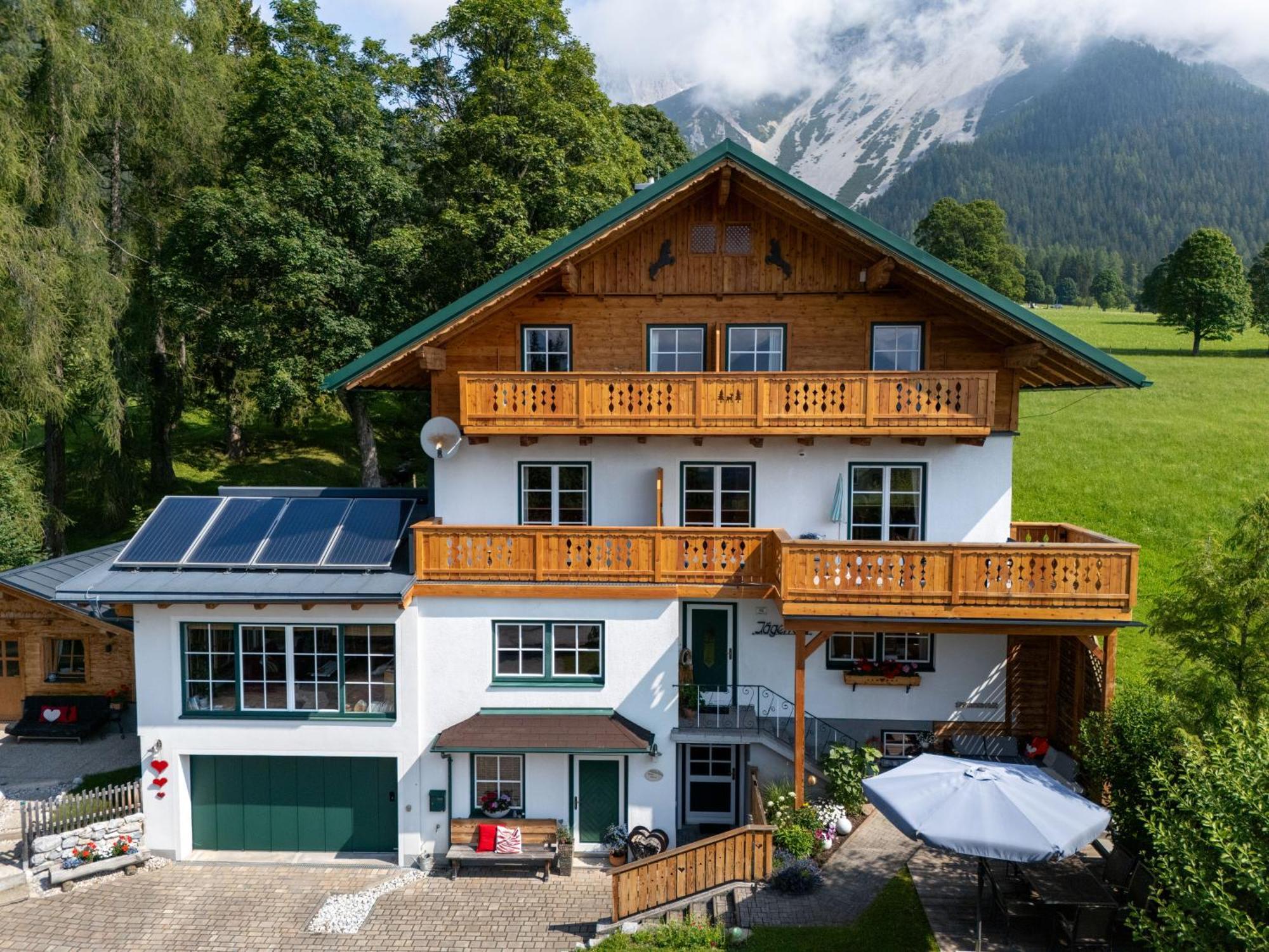 Appartements Jaegerrast Ramsau am Dachstein Luaran gambar